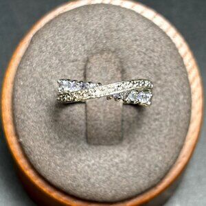 VTG Solid Sterling Silver 925 Cubic Zirconia Overlapping 3.25mm Band Ring Size 7